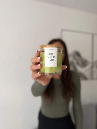 VOSK•OVKA a kdo za ní stojí? Přicházíme se zbylou částí naší malé skládanky – jmenuju se Tereza a jsem druhým baristou v...